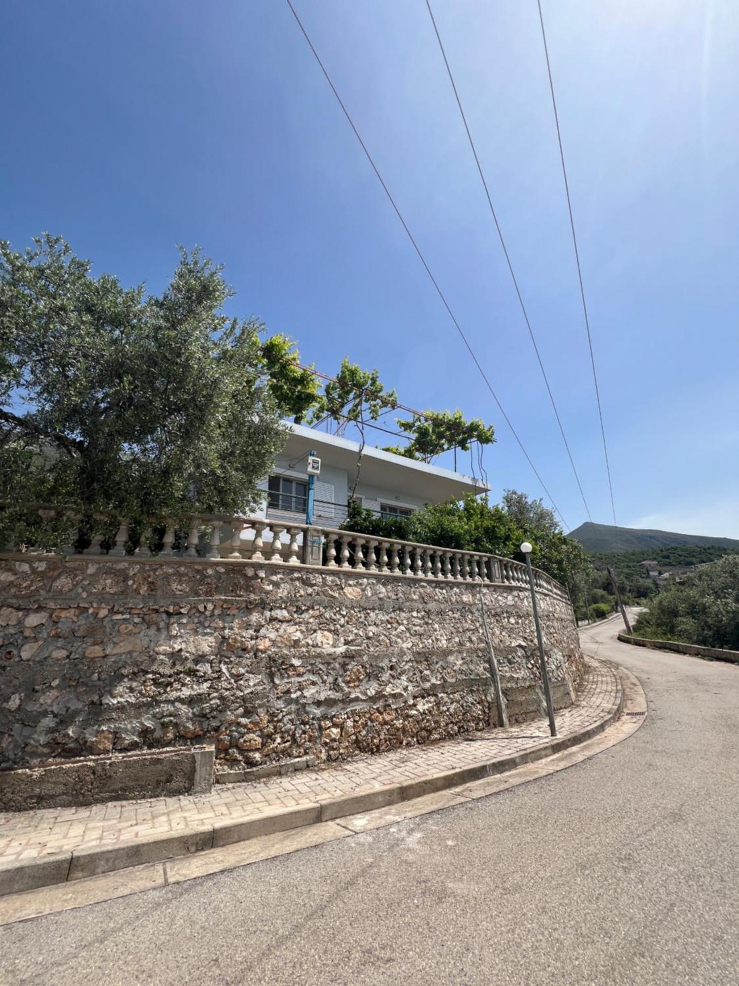 דרמי Petra Oliva Apartment מראה חיצוני תמונה