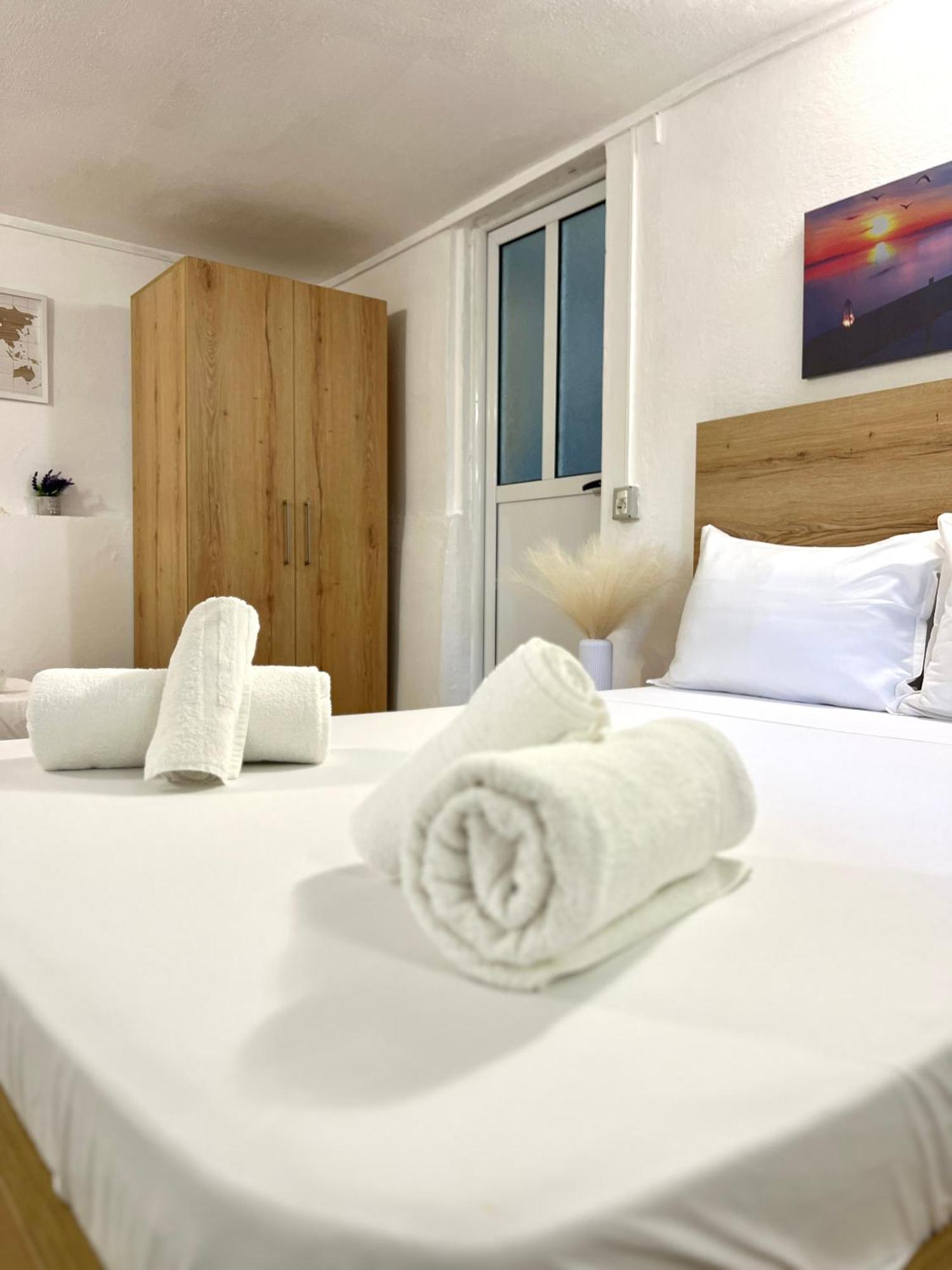דרמי Petra Oliva Apartment מראה חיצוני תמונה
